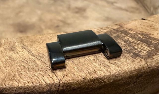 Armani Exchange eslabón