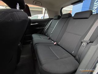 TOYOTA AURIS 1.4 D4D LUNA 5P