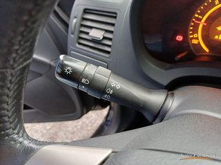 TOYOTA AURIS 1.4 D4D LUNA 5P