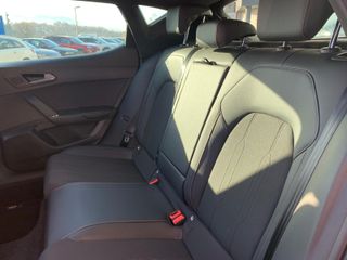 🚗 CUPRA León 1.5 TSI 110 kW (150 CV) Manual