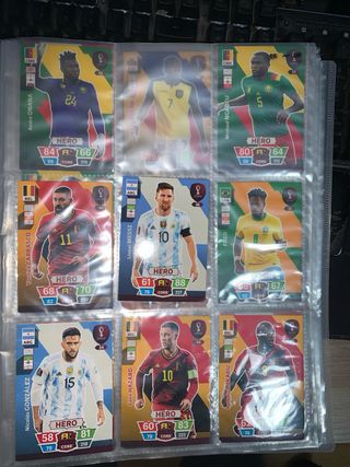 Álbum Panini Adrenalyn Mundial 2022 NEGOCIABLE