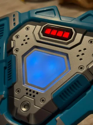 Laser tag 4 pistolas y chalecos juguete