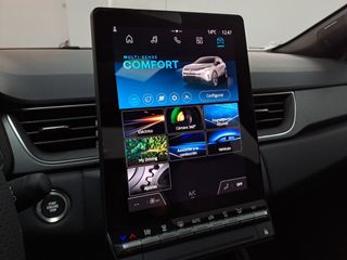 Renault nuevo Captur techno E-Tech full hybrid 145