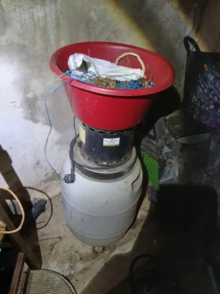 Molino de maíz eléctrico