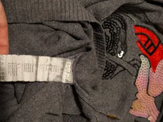 Maglia collo alto con fenicottero cashmere e lana