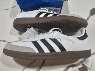 adidas Zapatillas Nuevo En Caja Unisex T.43 1/3