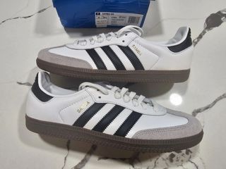 adidas Zapatillas Nuevo En Caja Unisex T.43 1/3