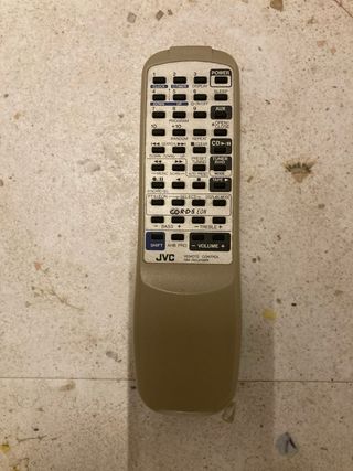 Mini cadena JVC CD/Radio