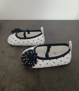 Scarpe neonata Nancy Baby Tg 17