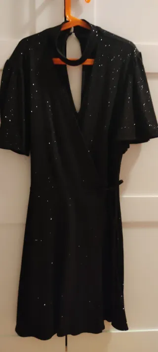 Vestido fiesta negro brillante