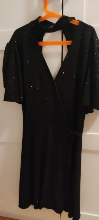 Vestido fiesta negro brillante