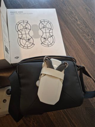 DJI Mini 2 Fly More Combo Drone