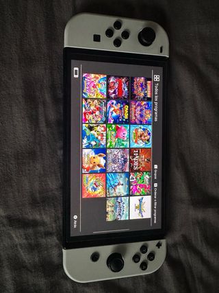 Nintendo Switch OLED Blanca + Cartucho Mágico