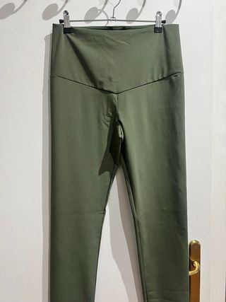 Mallas deportivas verdes