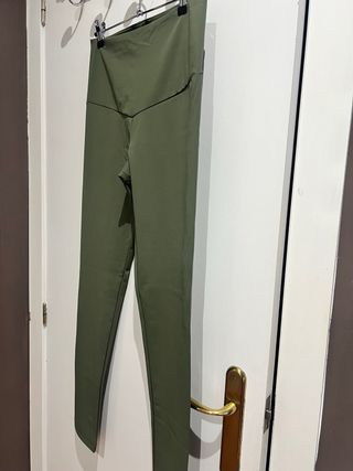 Mallas deportivas verdes