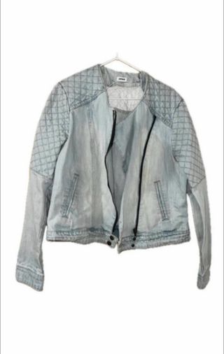 Cazadora vaquera acolchada