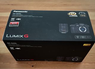 Panasonic Lumix GH5 + Objetivo Leica 12-60mm