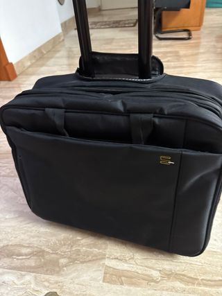 Maletín trolley de viaje negro