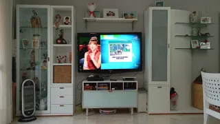 Mueble de salón pintado en blanco c