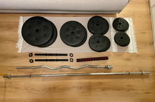 Set Pesas 77.5kg + 2 Barras + Barra Conectora