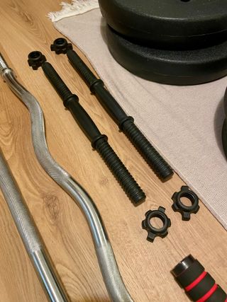 Set Pesas 77.5kg + 2 Barras + Barra Conectora