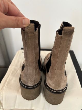 Botines Massimo Dutti Piel Serraje Tacón Crepe Tal