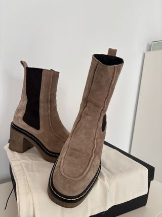 Botines Massimo Dutti Piel Serraje Tacón Crepe Tal