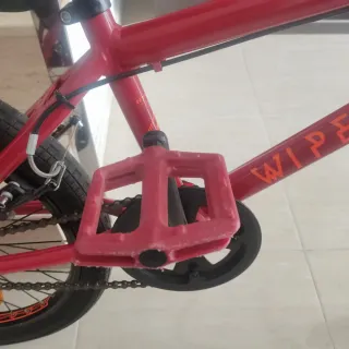Bicicleta BMX Wipe Modelo 320