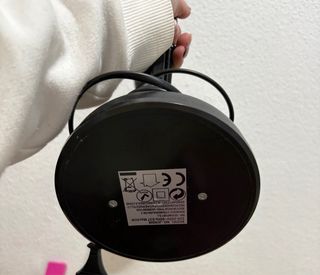 Lámpara de escritorio negra ajustable