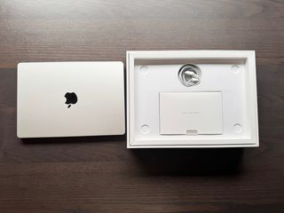 MacBook Pro Apple Plata 14 pulgadas,con Chip M3Pro