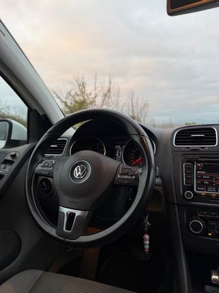 Volkswagen Golf 2010