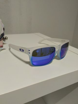 Oakley Holbrook Gafas de Sol Azules y Blancas