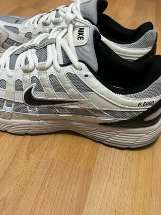 Nike P-6000 Gris y Blanco