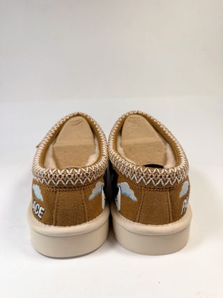 UGG Palace Looney Tunes Tasman Slipper Castanho 44