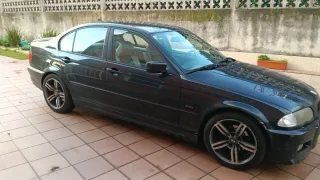 BMW 320 2001
