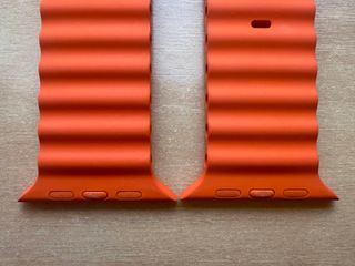 Apple Watch ULTRA 49mm. Orange Ocean Band