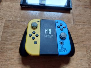 Nintendo Switch + Juegos Minecraft y FIFA 23