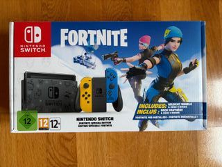 Nintendo Switch + Juegos Minecraft y FIFA 23