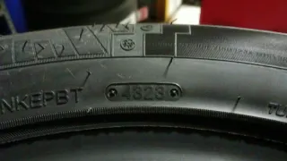 195/60 R16 93V TRIANGLE SEASONX TA01