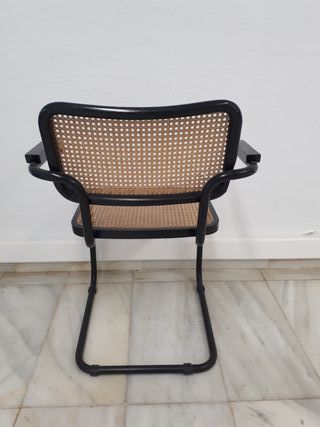 SILLA CESCA diseño Marcel Breuer. Rattan negra.