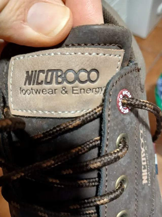 Zapatos NICOBOCO Marrones (1 solo uso)