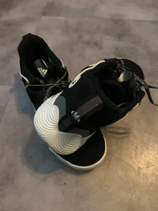 Zapatillas Adidas James Harden Stepback 3