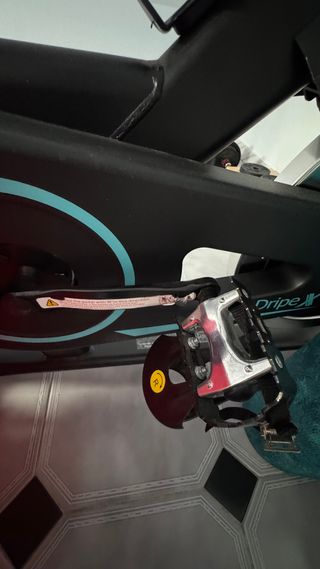 Bicicleta estática negra