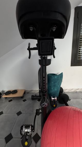 Bicicleta estática negra