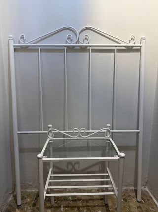 Cabecero forja blanco con mesilla cristal