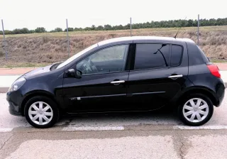 Renault Clio 1.5 dci 85 cv