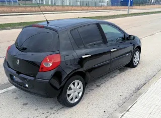 Renault Clio 1.5 dci 85 cv