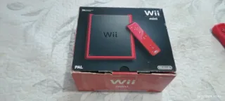 Nintendo Wii Mini Rossa