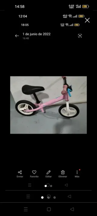 Bicicleta de aprendizaje rosa