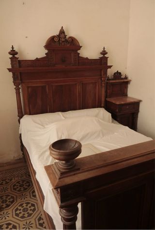 Cama Alfonsina Madera Nogal